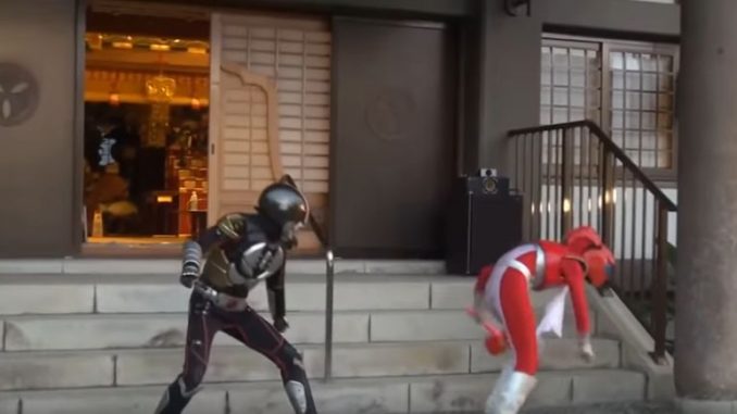 つまずいてしまうヒーロー