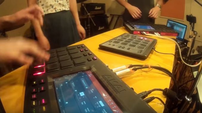 AKAI professionalのMPC