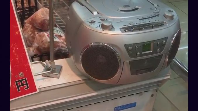 スーパーの精肉コーナーからジンギスカンの曲が…