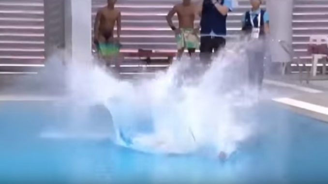 飛び込み競技で思いっきり水しぶきを上げて飛び込んでしまったフィリピン代表のファブリガ選手